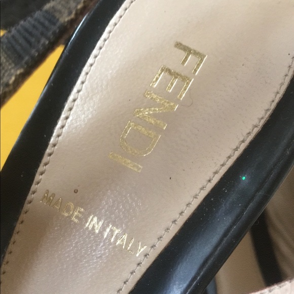 Fendi kitten heel - Picture 2 of 6